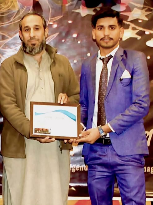 A LIMS award presentation